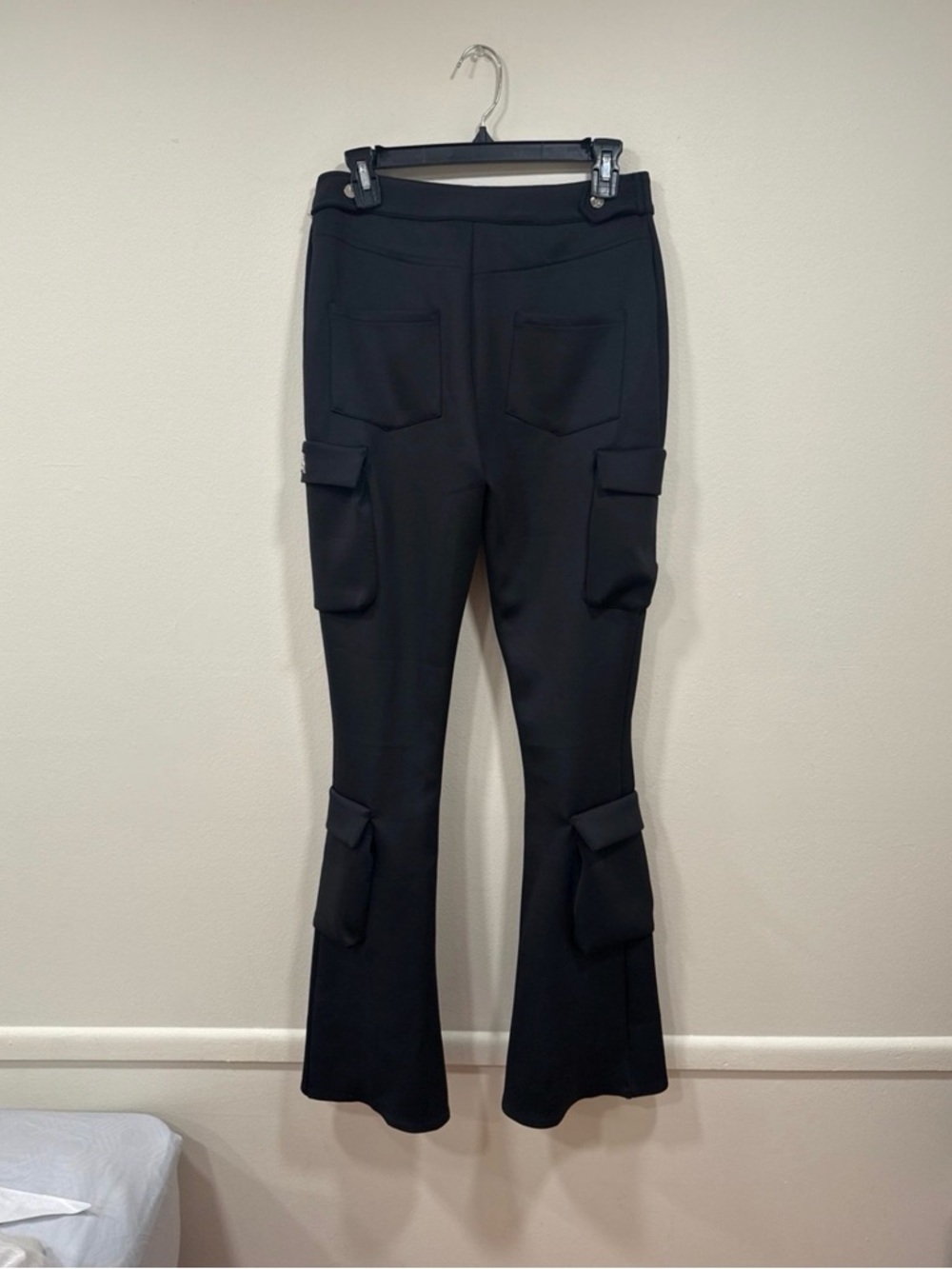 Maniere De Voir Cargo Flare Pants High-Rise Black Sz M NWOT Streetwear Y2K - Picture 6 of 7